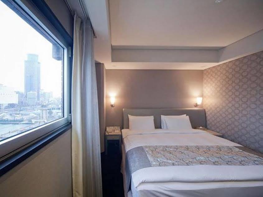 Harbor View Hotel Keelung Esterno foto